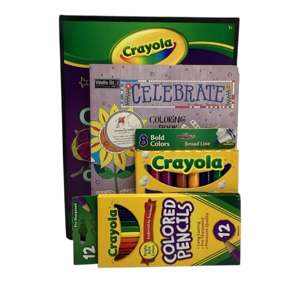 💚 Crayola Bundle with Celebrate Colouring book